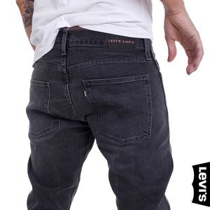 Levi’s Men’s Line 8 Skinny Stretch Jeans in Black